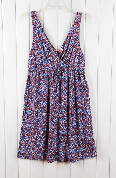 Women knitting Floral Dress - Click Image to Close
